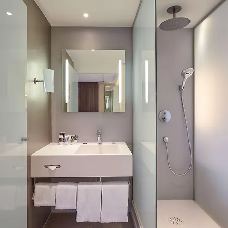 Mercure Arc De Triomphe Etoile