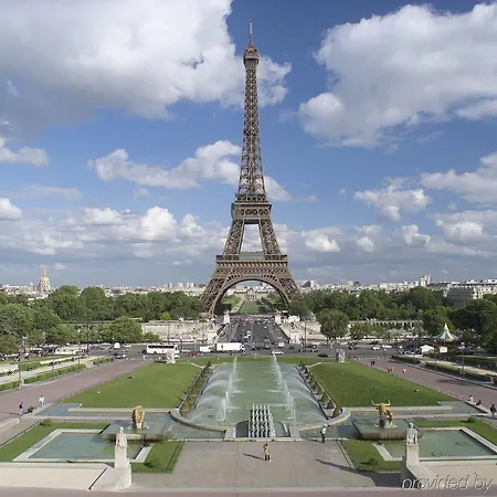 Mercure Arc De Triomphe Etoile Hotel 4*