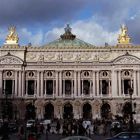 Mercure Arc De Triomphe Etoile 4*
