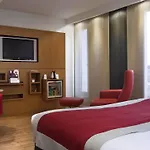 Hotell Mercure Arc De Triomphe Etoile