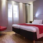 Mercure Arc De Triomphe Etoile Hotell 4*