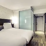 Mercure Arc De Triomphe Etoile 4*
