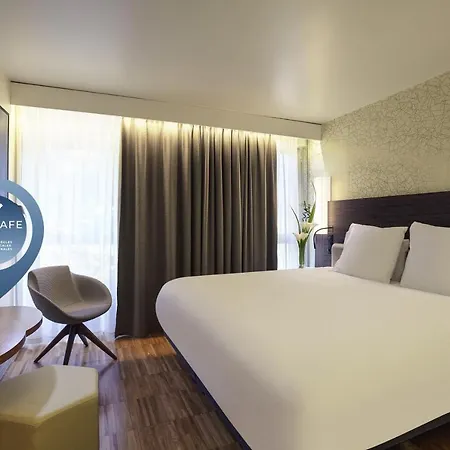 Отель Mercure Arc De Triomphe Etoile Париж