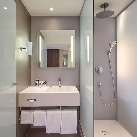 Mercure Arc De Triomphe Etoile