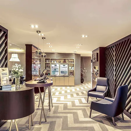 Hotel Mercure Arc De Triomphe Etoile 4*