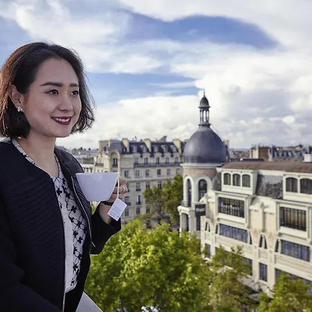 Mercure Arc De Triomphe Etoile