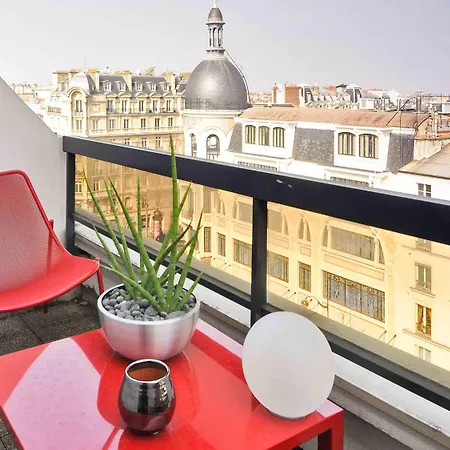 Mercure Arc De Triomphe Etoile Hotel 4*