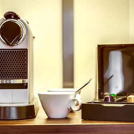 Mercure Arc De Triomphe Etoile 4* Paris