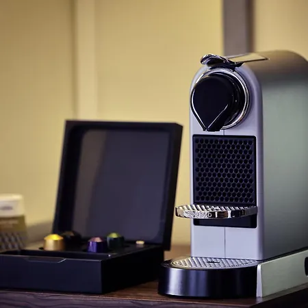 Mercure Arc De Triomphe Etoile Отель Париж