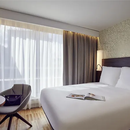 Mercure Arc De Triomphe Etoile מלון פריז