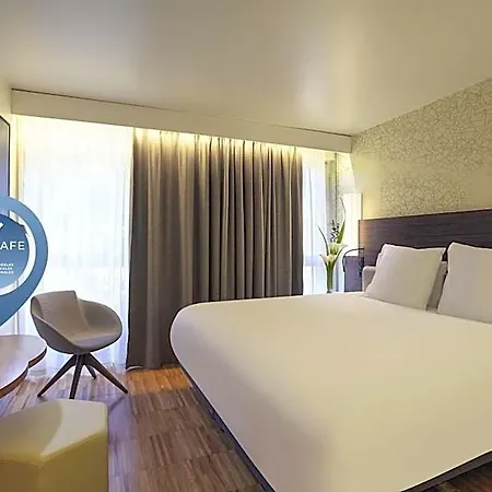 Mercure Arc De Triomphe Etoile
