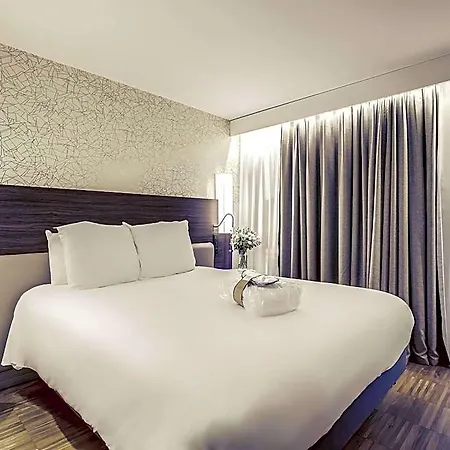 Hotel Mercure Arc De Triomphe Etoile