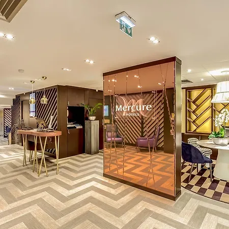 Mercure Arc De Triomphe Etoile 4*