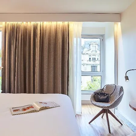 Mercure Arc De Triomphe Etoile