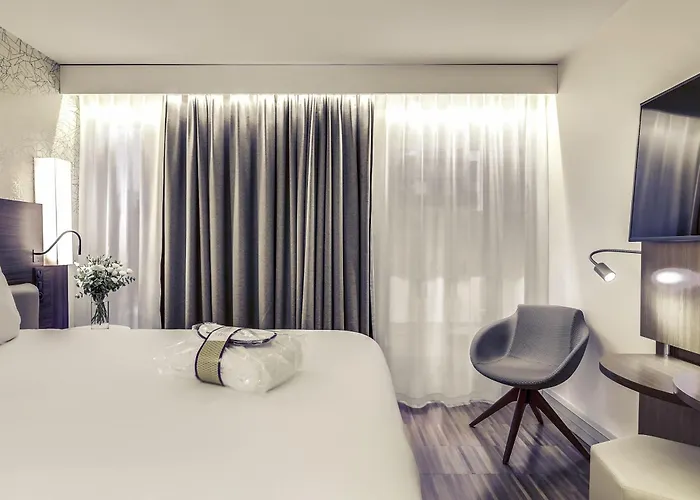 Mercure Arc De Triomphe Etoile