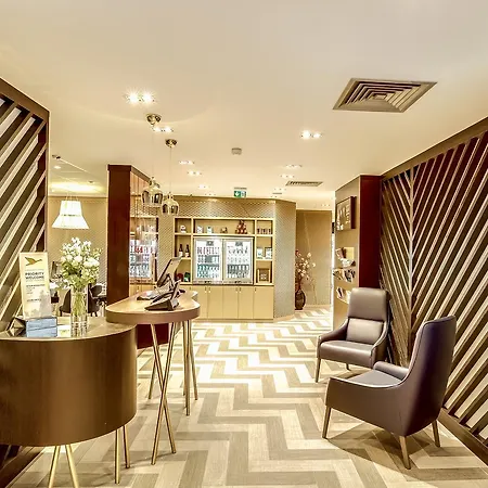 Szálloda Mercure Arc De Triomphe Etoile 4*