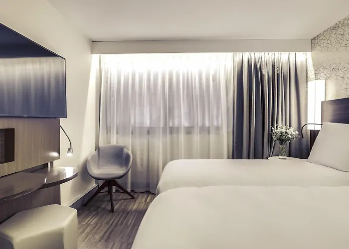 Mercure Arc De Triomphe Etoile Hotel Paříž