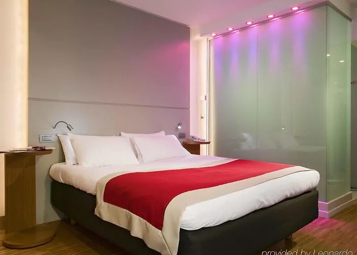 Mercure Arc De Triomphe Etoile Hotel Paříž